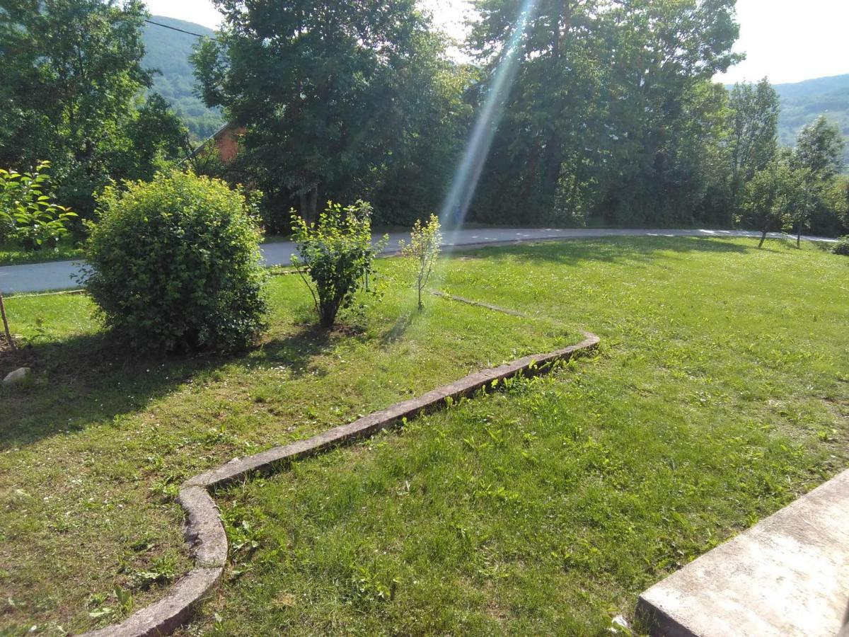 Guesthouse Blazenka Hodak Selište Drežničko Extérieur photo