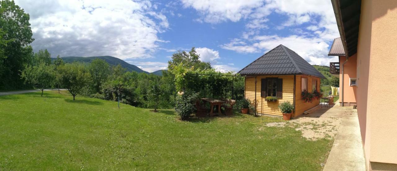 Guesthouse Blazenka Hodak Selište Drežničko Extérieur photo